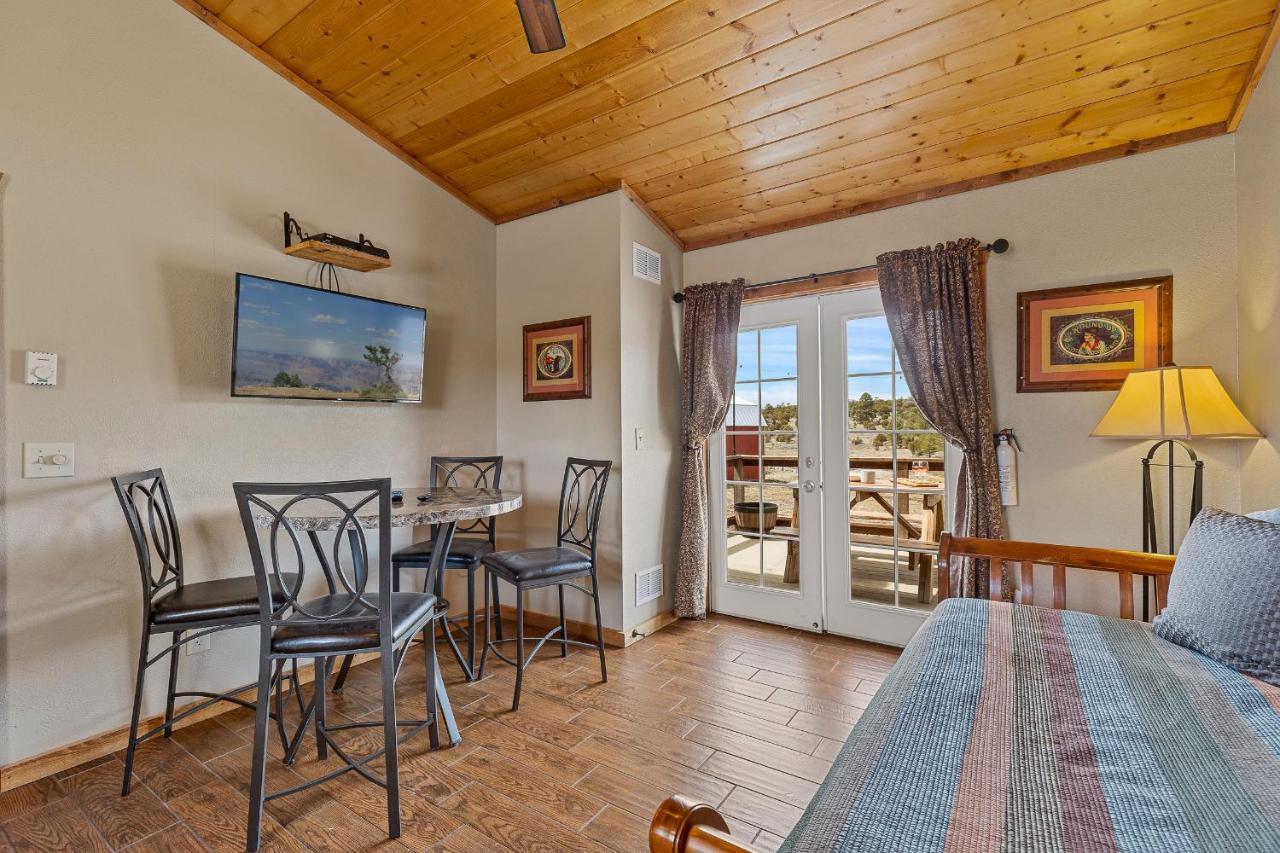 Bed and Breakfast Trapper'S Rendezvous Вильямс Экстерьер фото