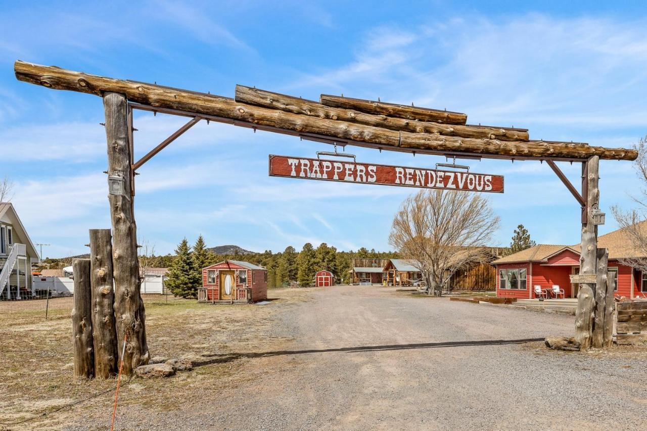 Bed and Breakfast Trapper'S Rendezvous Вильямс Экстерьер фото