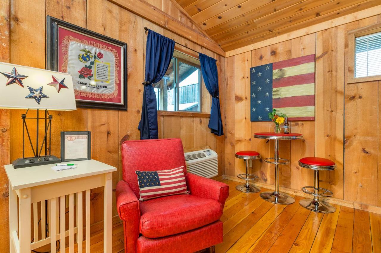 Bed and Breakfast Trapper'S Rendezvous Вильямс Экстерьер фото